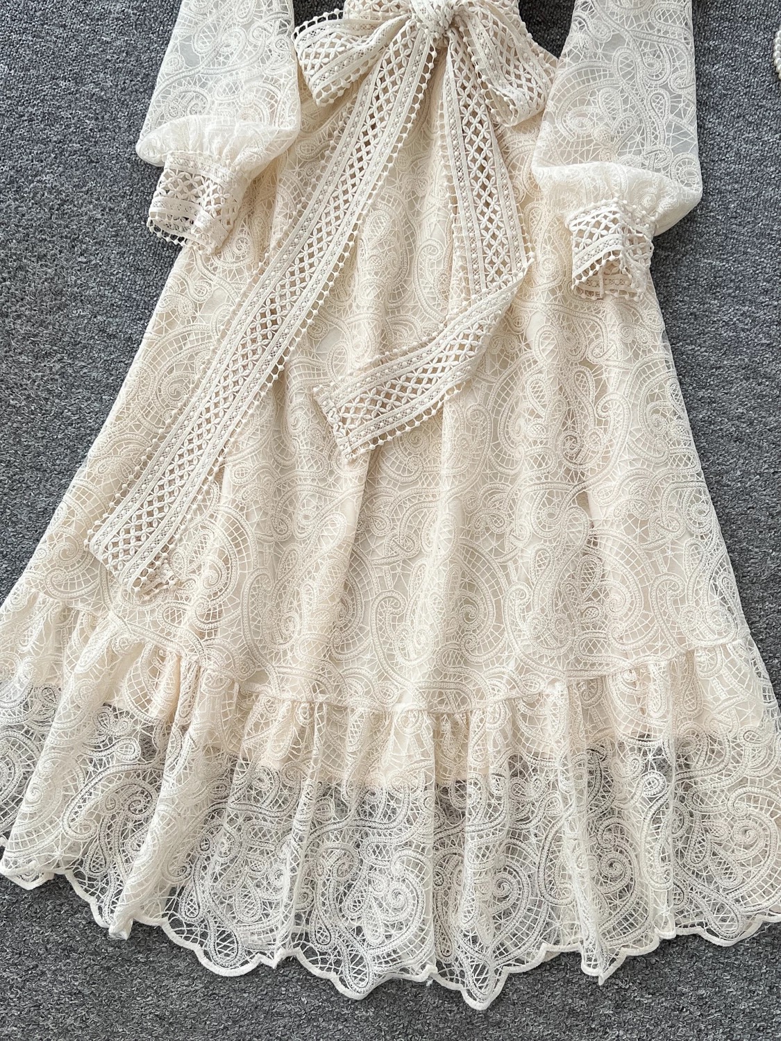 Very girly lace dress FD1509 images